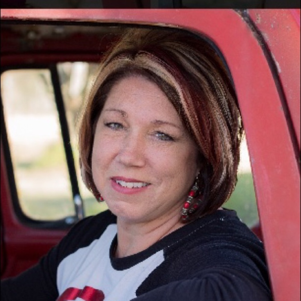Meet your Posher, Cyndi